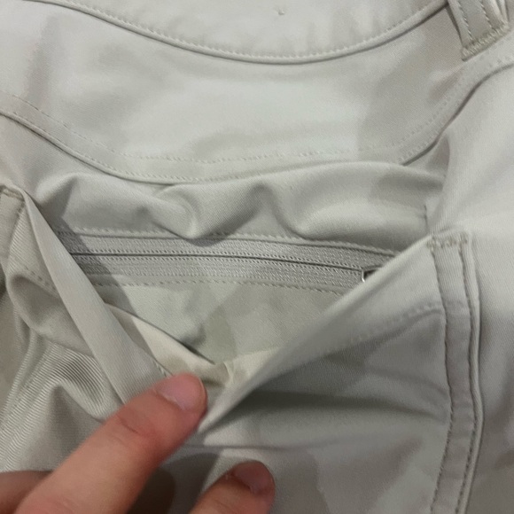 Lululemon ABC Classic-Fit 5 Pocket Pant Warpstreme - Size 32W x 34L. Like new - Picture 5 of 9